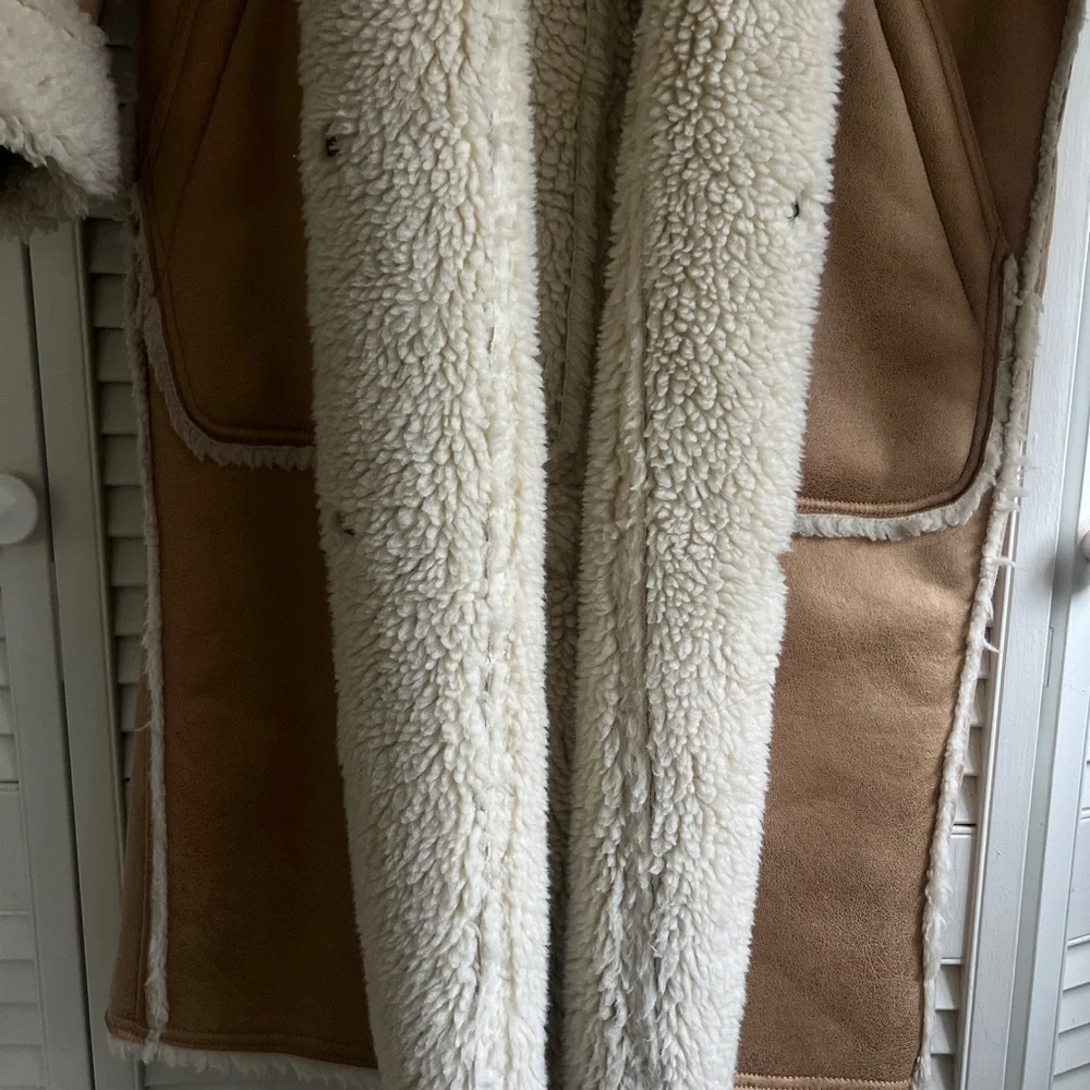 Women's Tan Shearling Coat - Picture 12 of 14